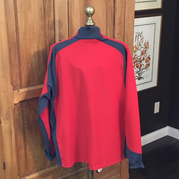 REI shell. Full zip, unlined. Chest zip pocket - Picture 2 of 7